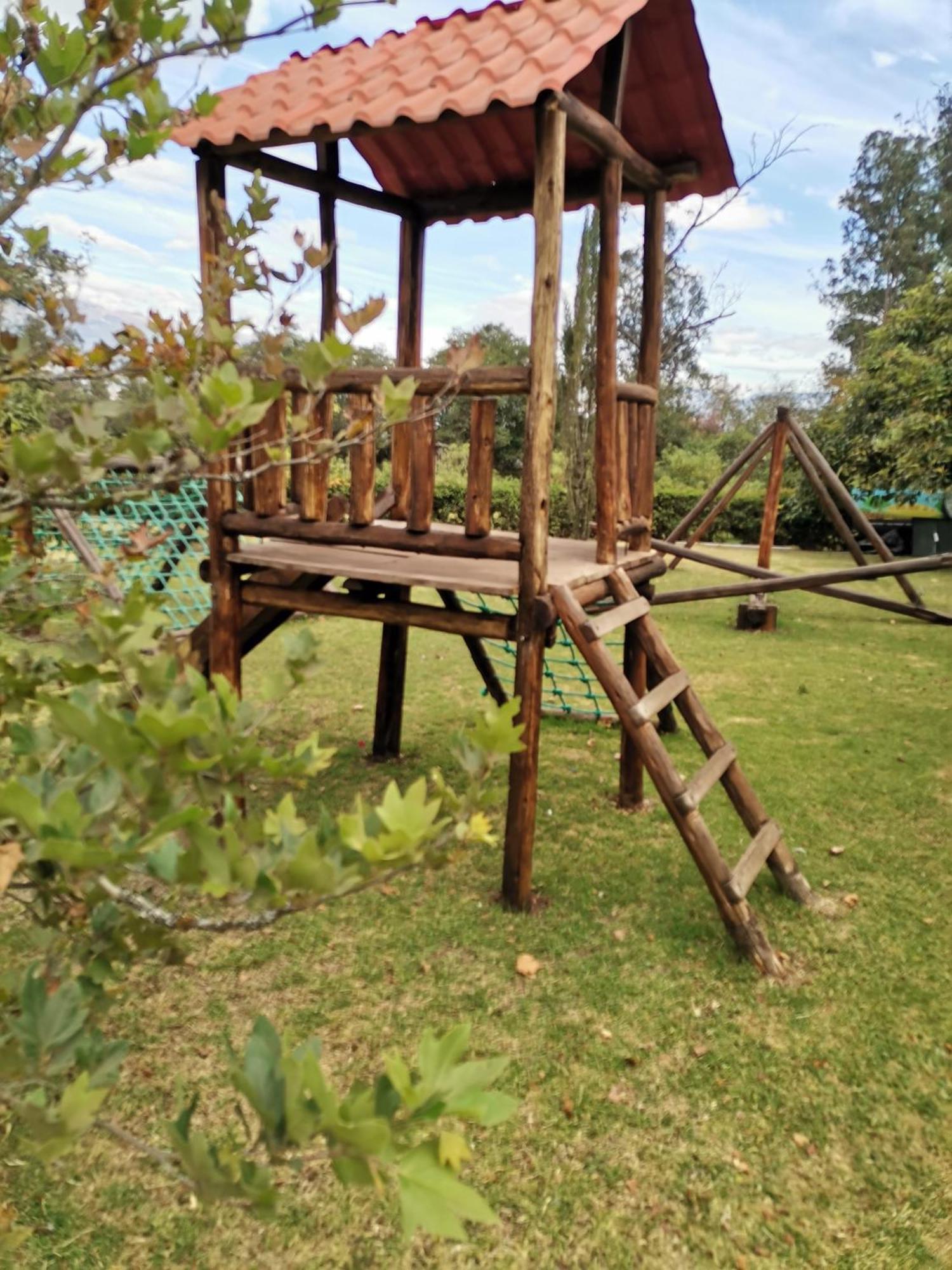 La Granja De Papa Alberto Puembo Ngoại thất bức ảnh